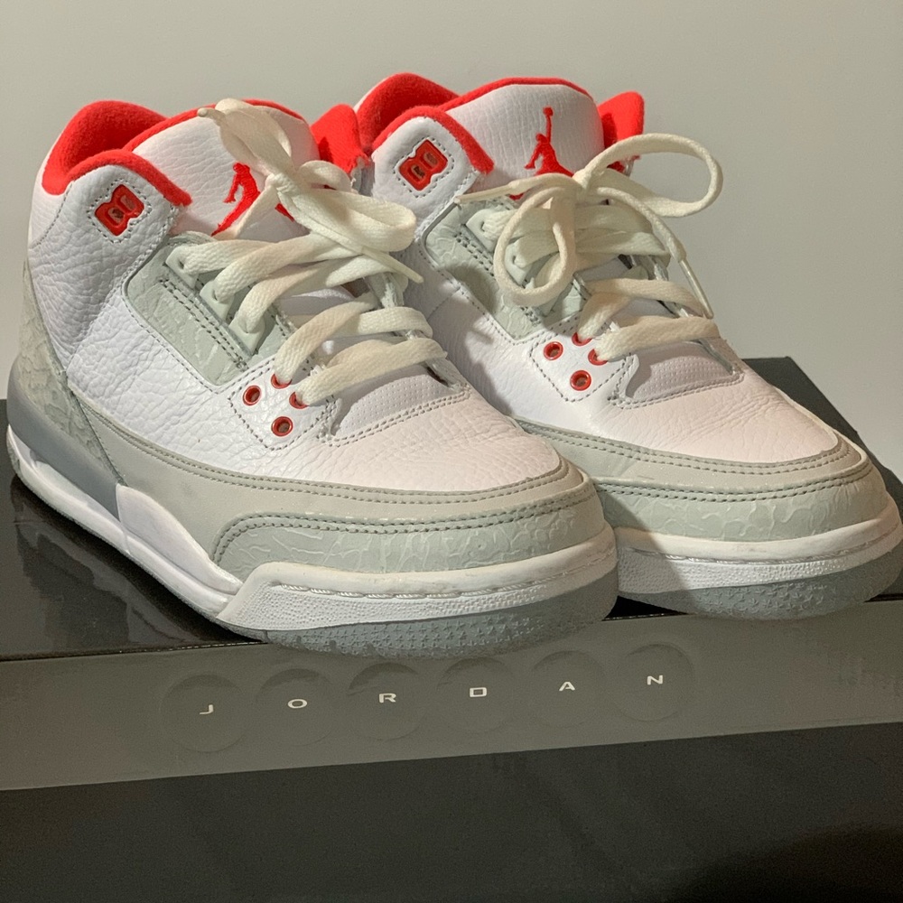 Air Jordan Retro 3